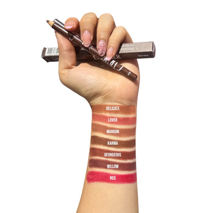 Lápiz delineador de labios Girly