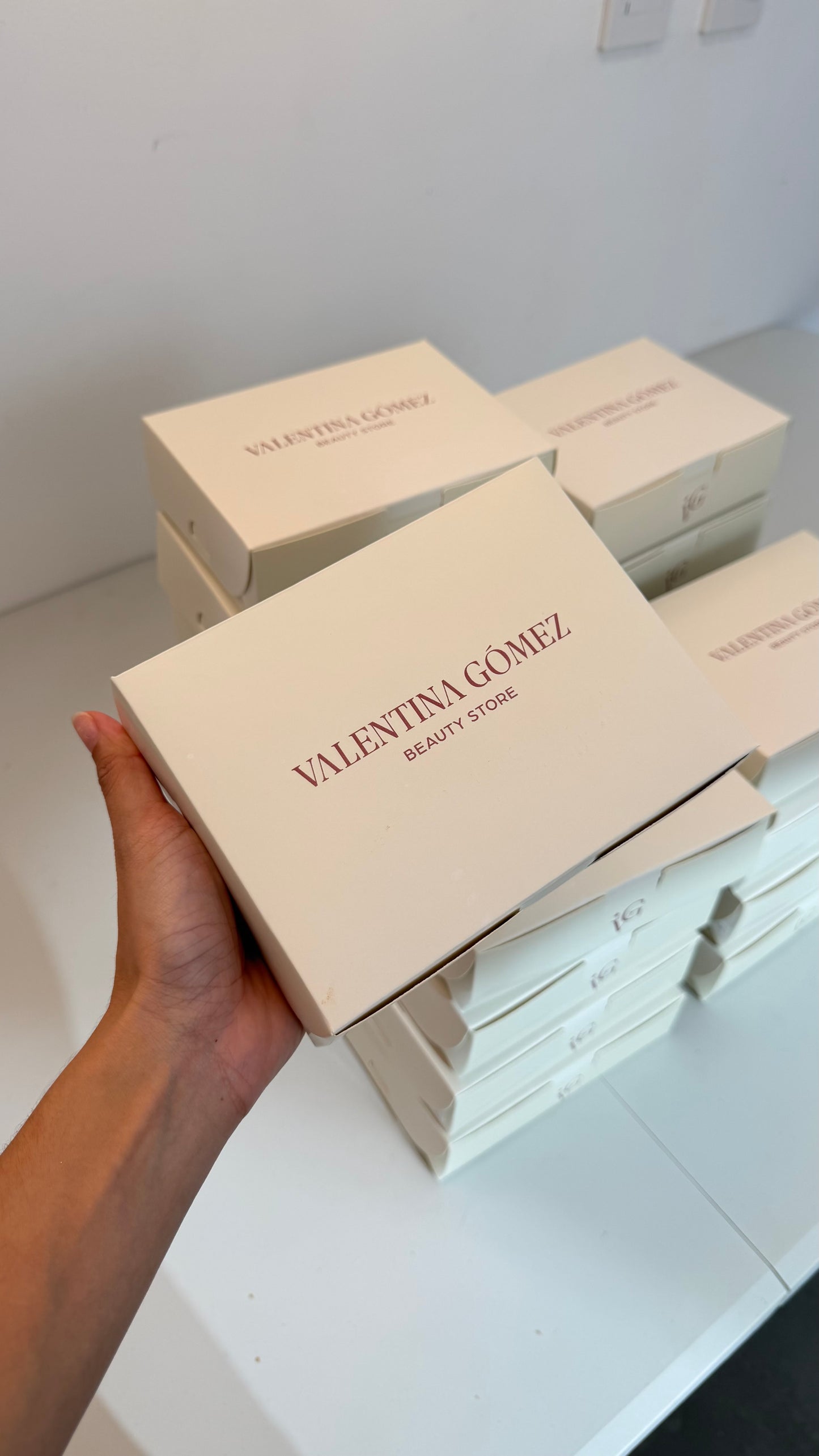 Caja sorpresa edición mayo