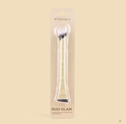 Brocha dúo Glam 7 corrector y contorno de nariz