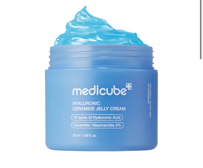 Crema tipo gel con ácido hialuronico medicube