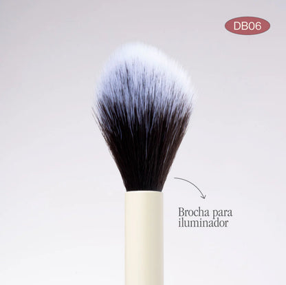 Brocha dúo para rubor/iluminador/polvo suelto & contornos DB06 Atenea