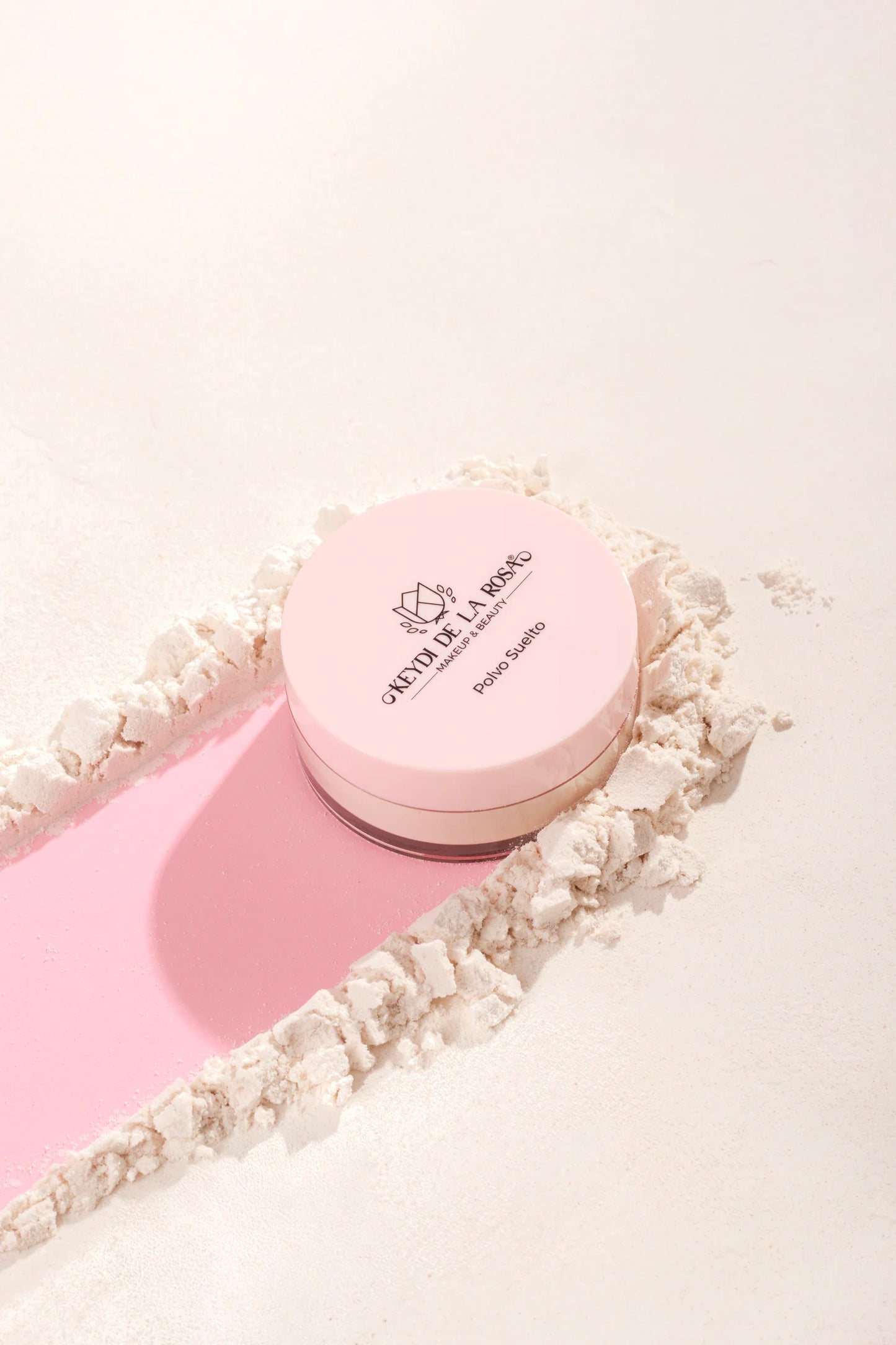Polvo suelto Keydi de la Rosa traslúcido y banana